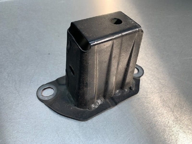 BUMPERSTEUN RECHTS ACHTER Mitsubishi Outlander (CW), Auto-onderdelen, Ophanging en Onderstel, Mitsubishi, Gebruikt