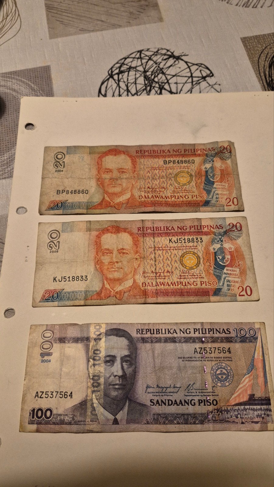 3 biljetten van phillippines 2X 20 en 1X 100 piso, Enlèvement ou Envoi, Billets de banque
