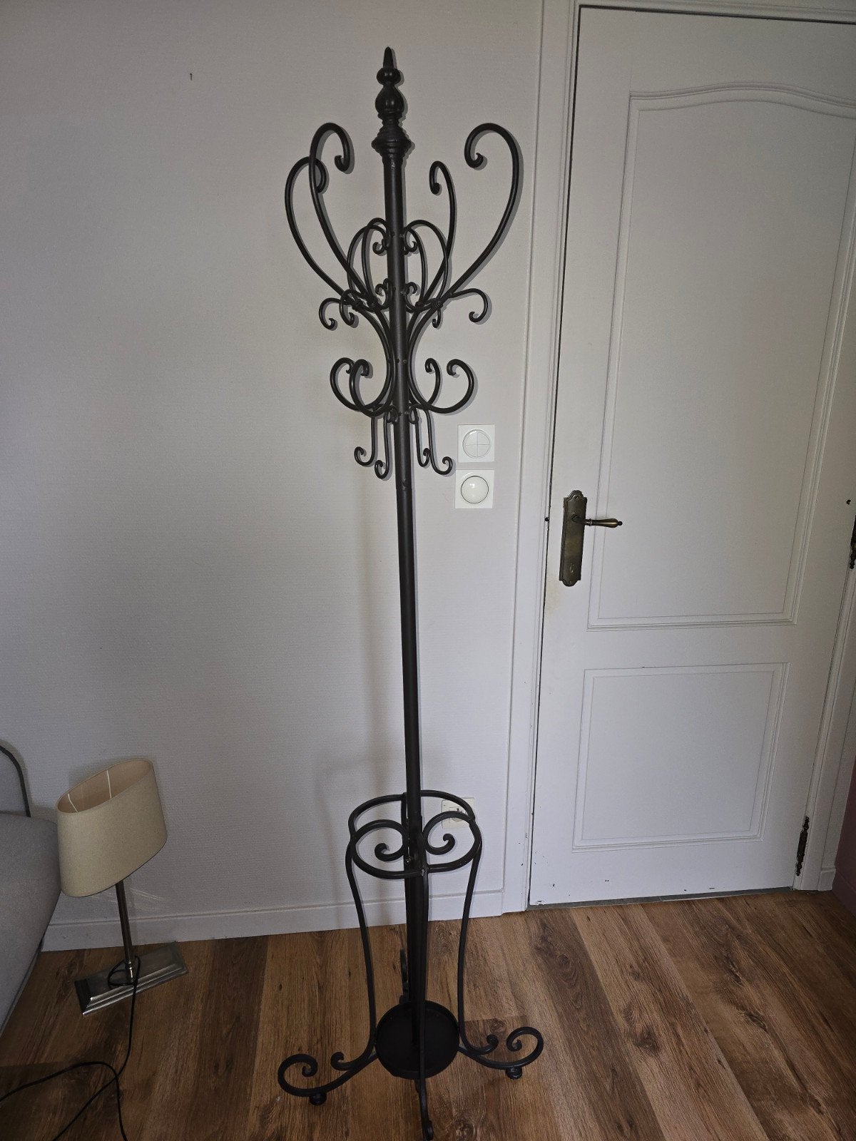 porte manteau en fer ( 3 pieces), Maison & Meubles, Utilisé, Métal, Portemanteau sur pied, 150 à 200 cm