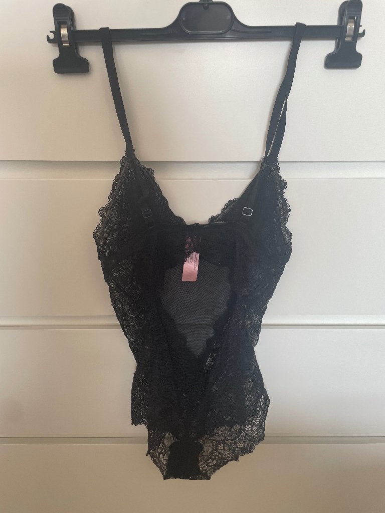 Body, Kleding | Dames, Ondergoed en Lingerie, Ophalen of Verzenden, Zwart, Setje