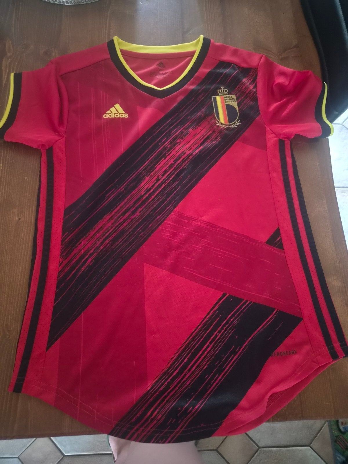 Voetbal shirt belgie voor vrouwen xs, Ophalen, Shirt