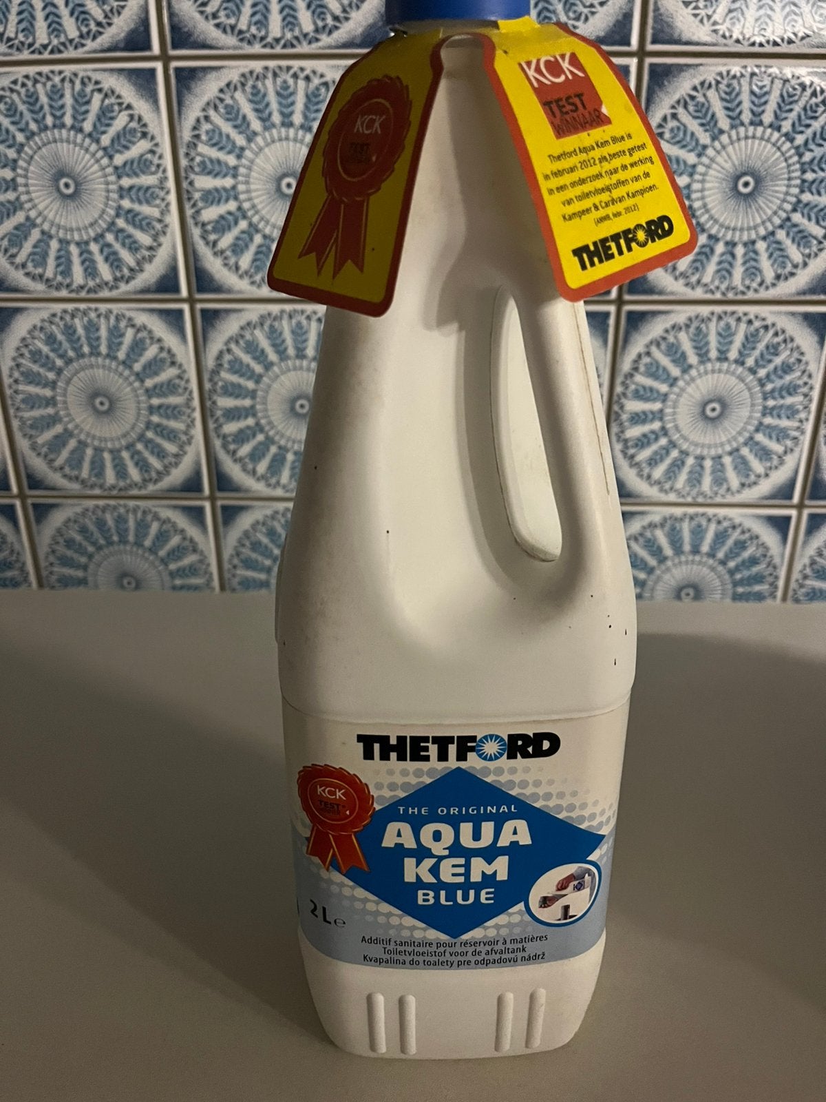 Toiletvloeistof - 2 liter, Caravans en Kamperen, Ophalen, Nieuw