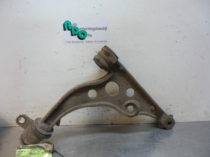 Draagarm rechts-voor van een Peugeot Boxer, Gebruikt, -, -, Ophalen of Verzenden