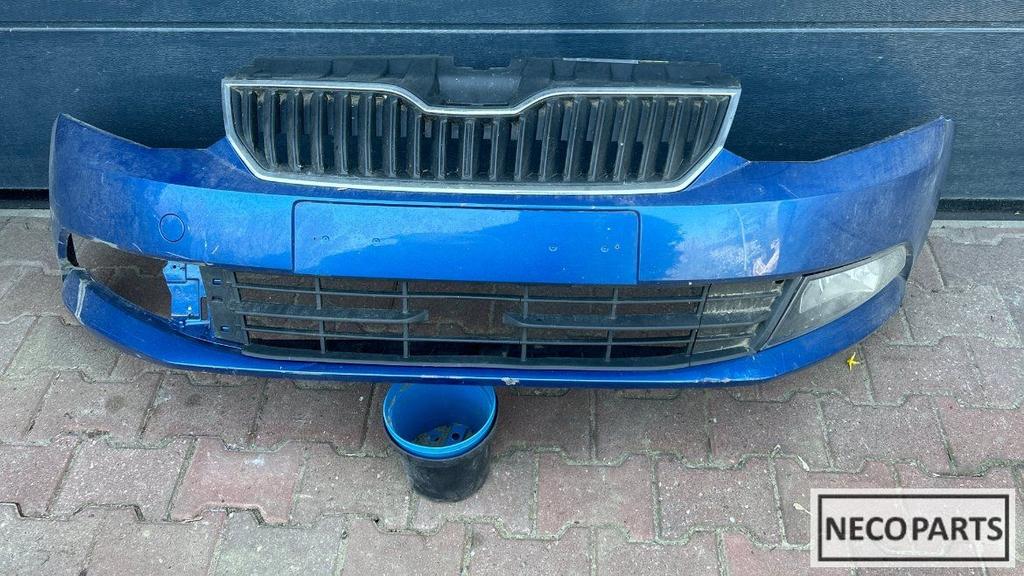 SKODA FABIA III 16R VOORBUMPER HALOGEEN GRILL LEVERBAAR!!, Auto-onderdelen, Gebruikt, -, -, Ophalen of Verzenden