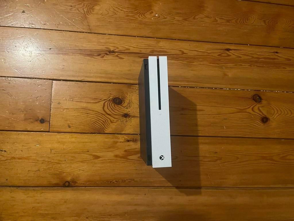 X box one met kabels geen controler, Enlèvement, Utilisé, Alimentation ou Câble, Xbox One