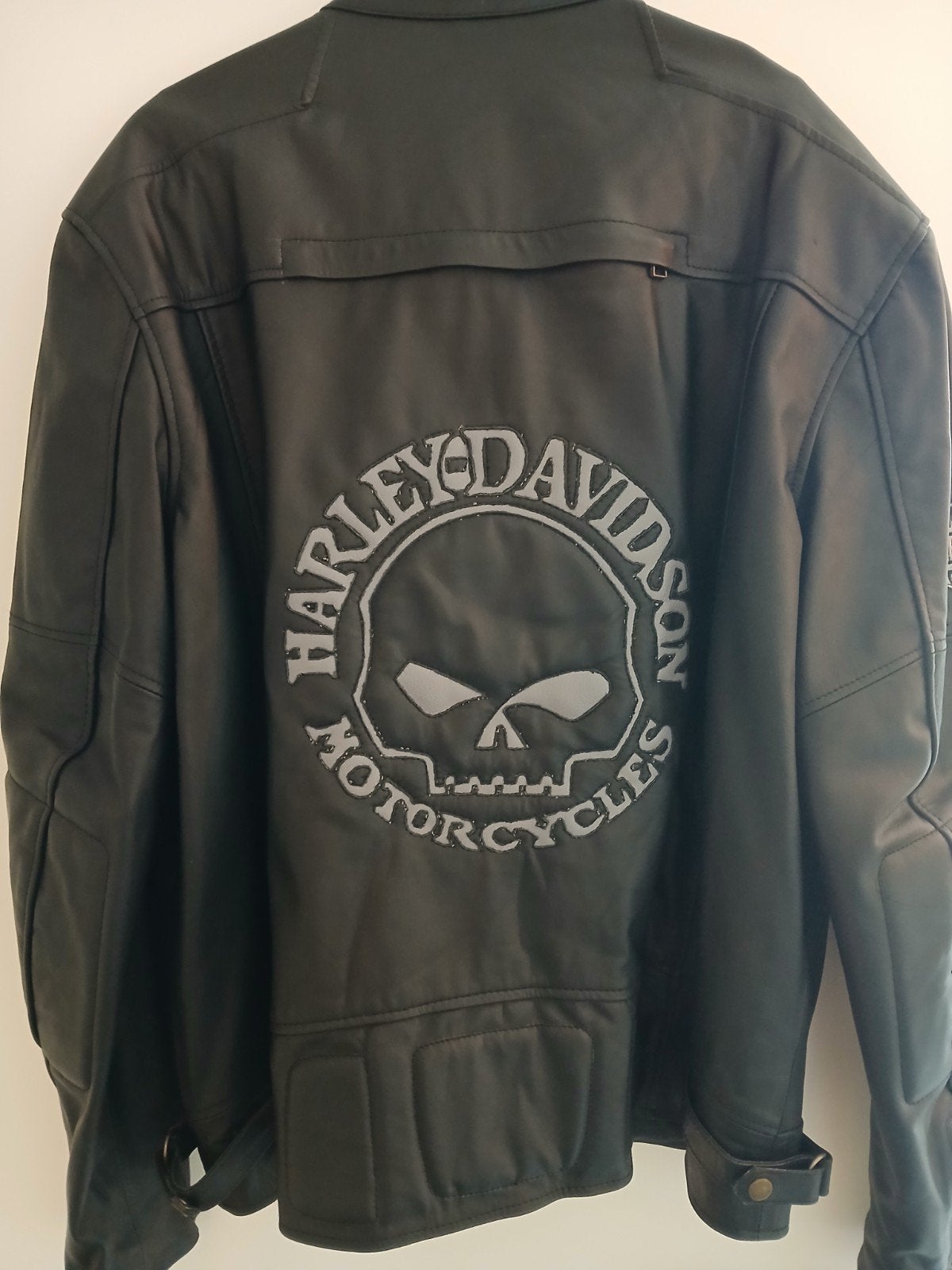 leder jas met logo harley davidson niet origineel, Motoren, Kleding | Motorkleding, Ophalen of Verzenden