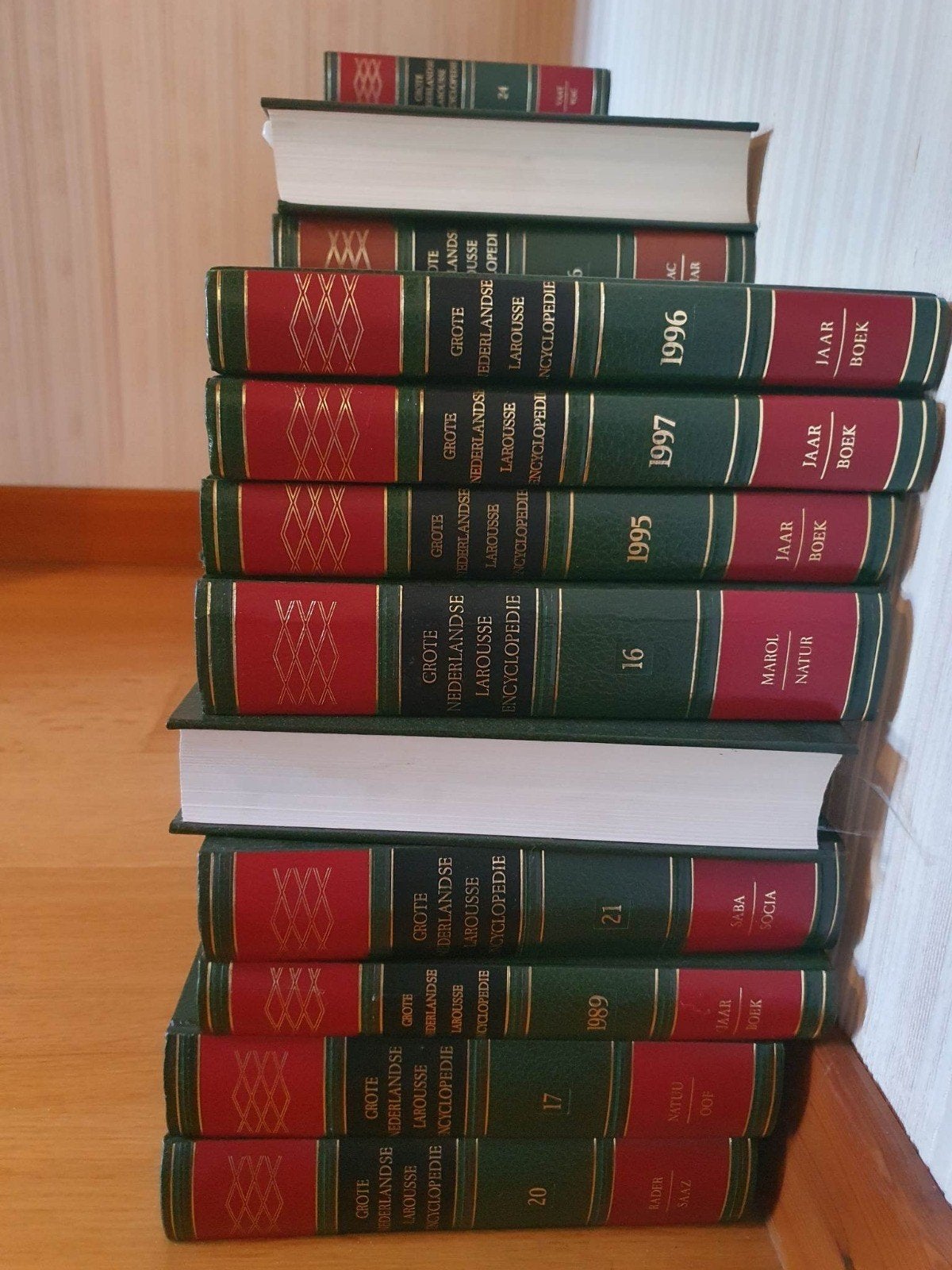 Grote Nederlandse Larousse Encyclopedie, Boeken, Encyclopedieën, Ophalen