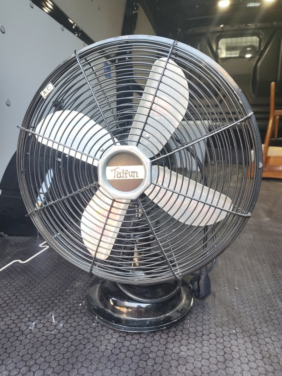 Vintage Ikea Taifun tafelventilator, Ophalen
