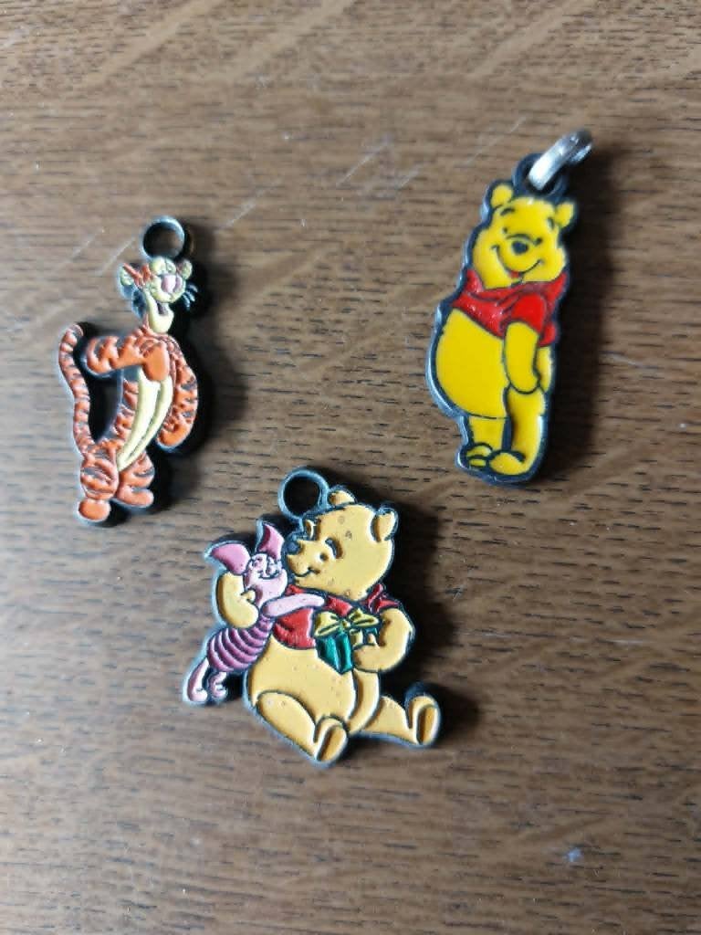 Speltjes Winnie Depooh 3 stuks voor 3€, Kinderen en Baby's, Ophalen, Zo goed als nieuw, Sieraden