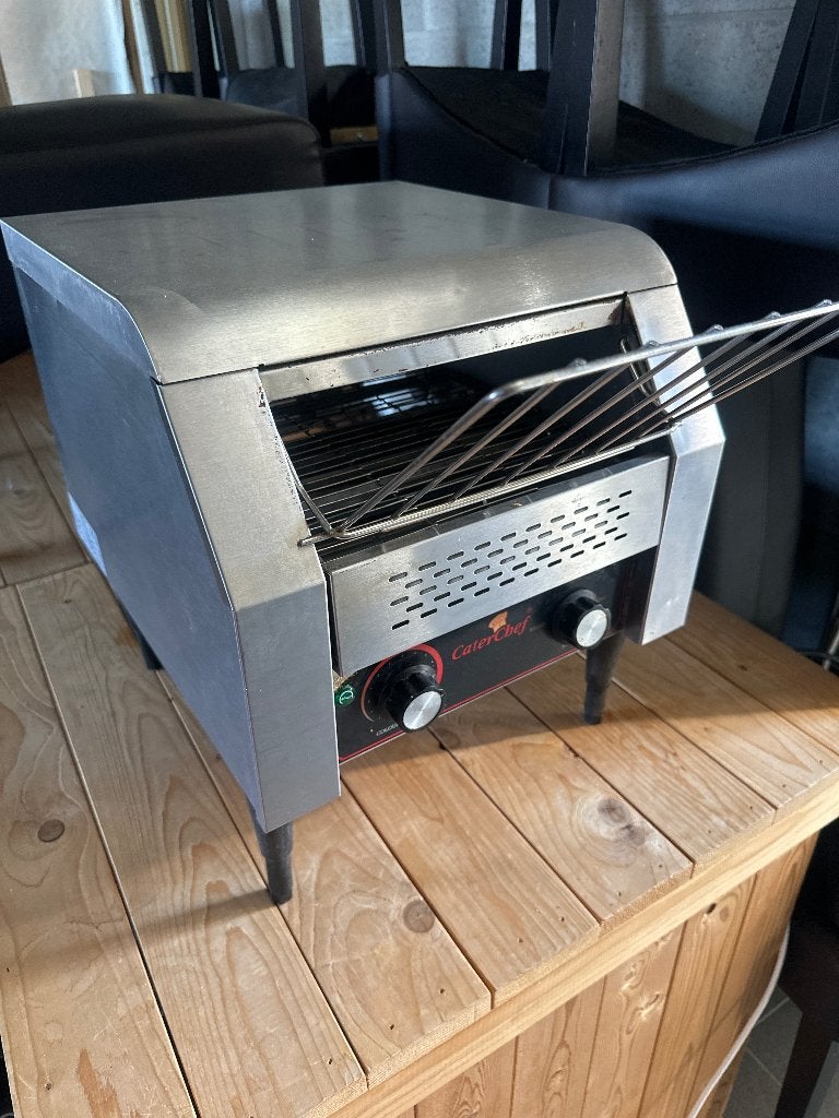 Doorloop toaster CaterChef, Elektronische apparatuur, Broodroosters, Ophalen, Zo goed als nieuw, Uitneembare kruimellade