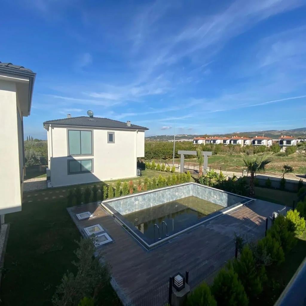 Kuşadası Davutlar – Villa 3+1 à vendre. Individuelle, avec p, Immo, Ville, Maison d'habitation, Kuşadası, Turquie