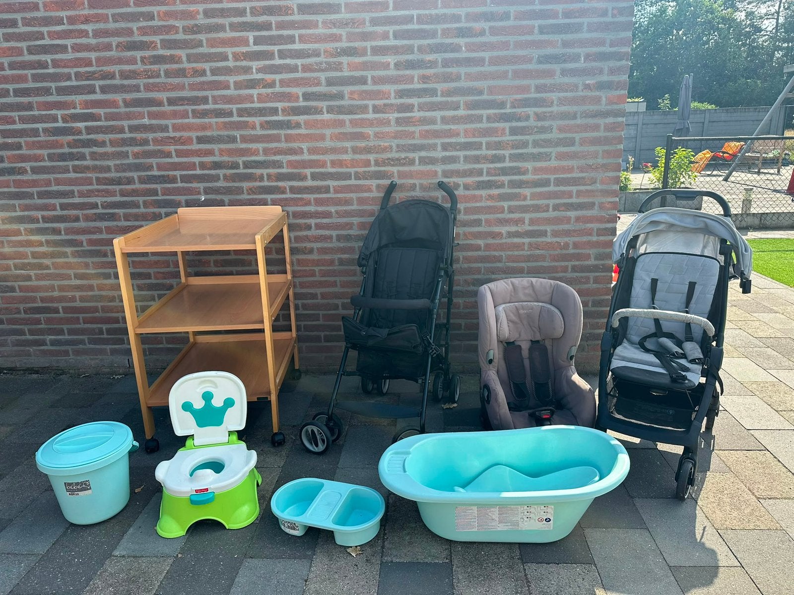 Mooie lot kinder benodigdheden , buggy, tafel, autostoel, Enlèvement, Utilisé