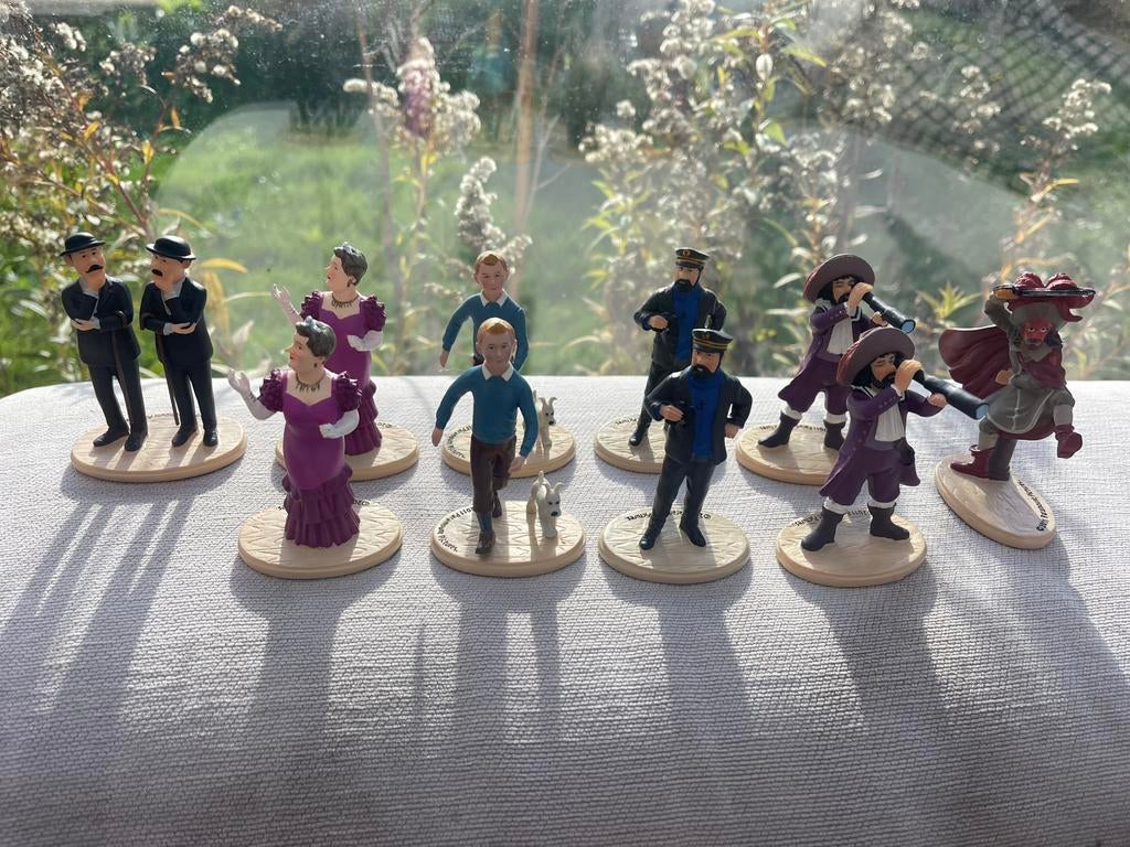 KUIFJE - TINTIN STRIPBEELDJES 10 STUKS, Verzamelen, Ophalen of Verzenden, Kuifje