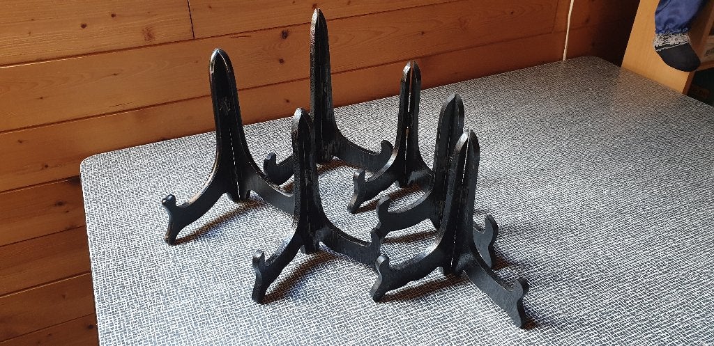 Zwarte staanders voor borden, Antiek en Kunst, Ophalen of Verzenden