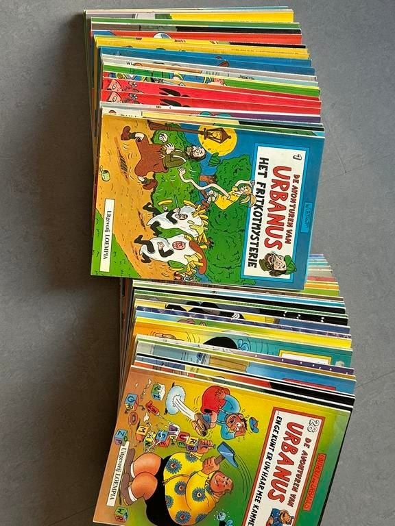 Urbanus 54 strips, Ophalen of Verzenden, Gelezen