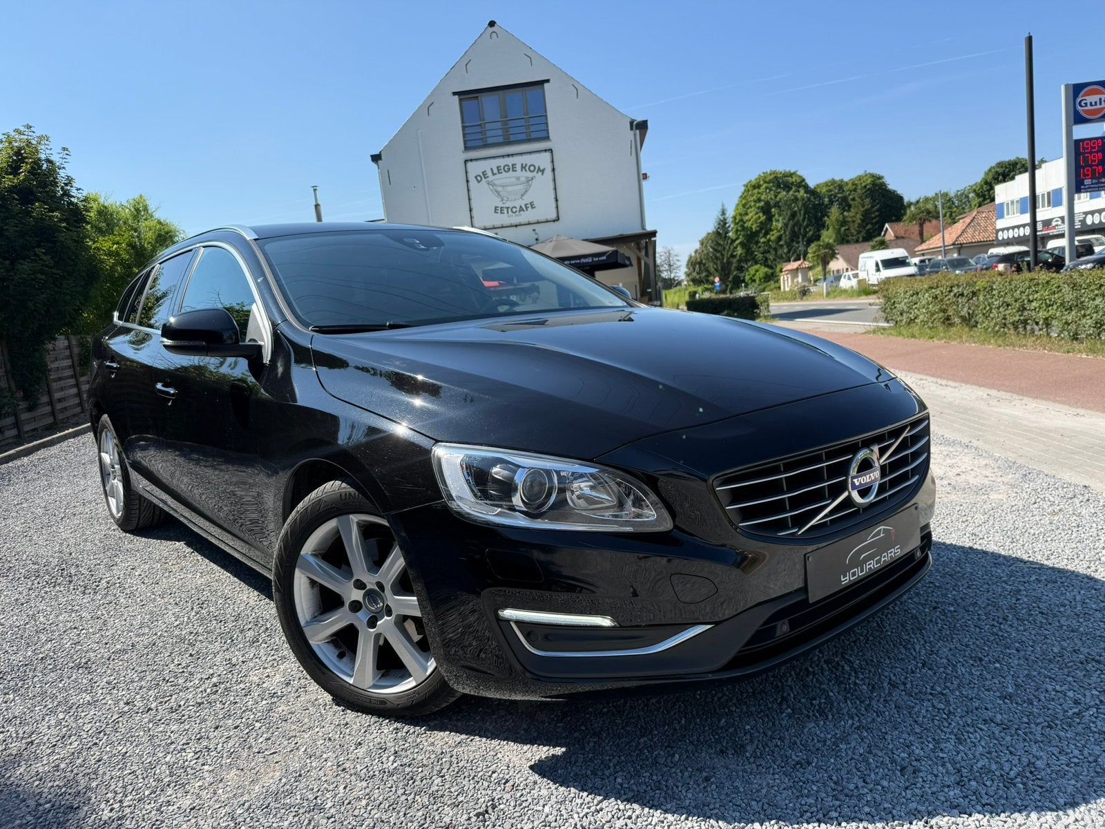 Volvo V60 2.0 D4 * 190 PK  * VOLLEDIGE SERVICE * EURO 6, Automaat, Zwart, Leder, 5 deurs