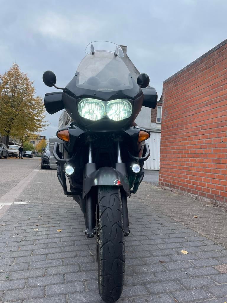 Honda Varadero 1000 XL, Motoren, Motoren | Honda, 2 cilinders, Particulier, Overig, LED Verlichting