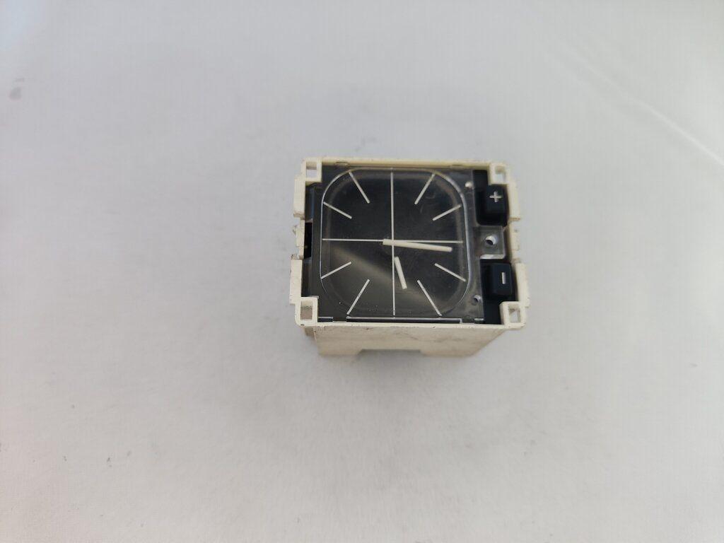 Klok analoog BMW 3 serie E30 62131376903 1376903, Auto-onderdelen, Dashboard en Schakelaars, Gebruikt, -, Ophalen of Verzenden