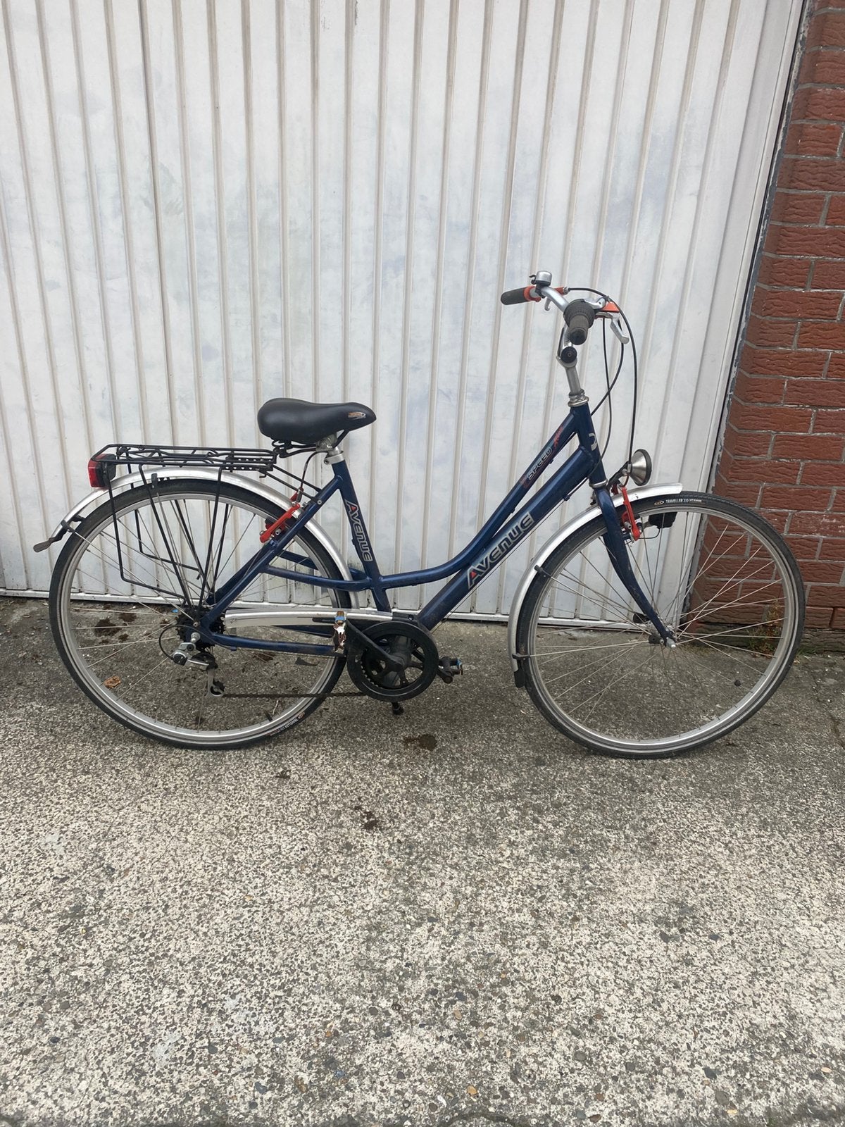 Vélo Avenue Speed pour femme, Autres marques, Vitesses, Frein sur jante, Enlèvement