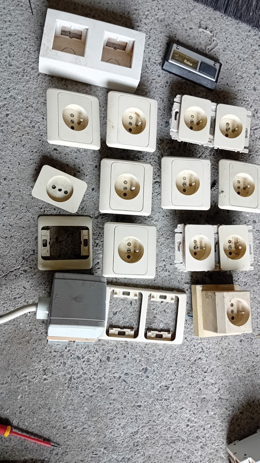 niko stopc dimmers zekeringkast zekeringen. tellerkastje..., Doe-het-zelf en Bouw, Ophalen of Verzenden, Gebruikt, Overige typen