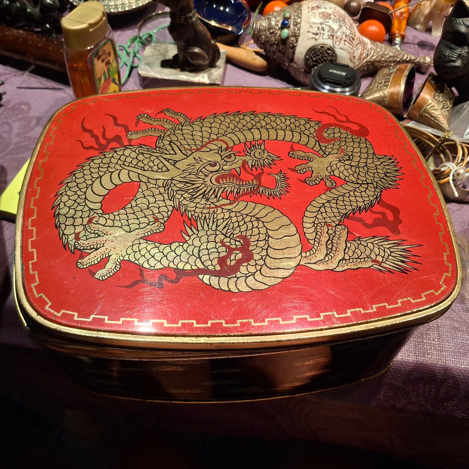 boîte en fer Côte d'or dragon, Enlèvement ou Envoi