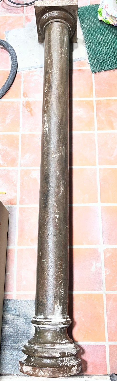 Colonne en fonte, Enlèvement, Comme neuf