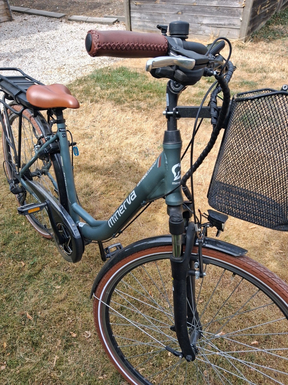 minerva, Fietsen en Brommers, 47 tot 51 cm, Ophalen, Zo goed als nieuw, 50 km per accu of meer