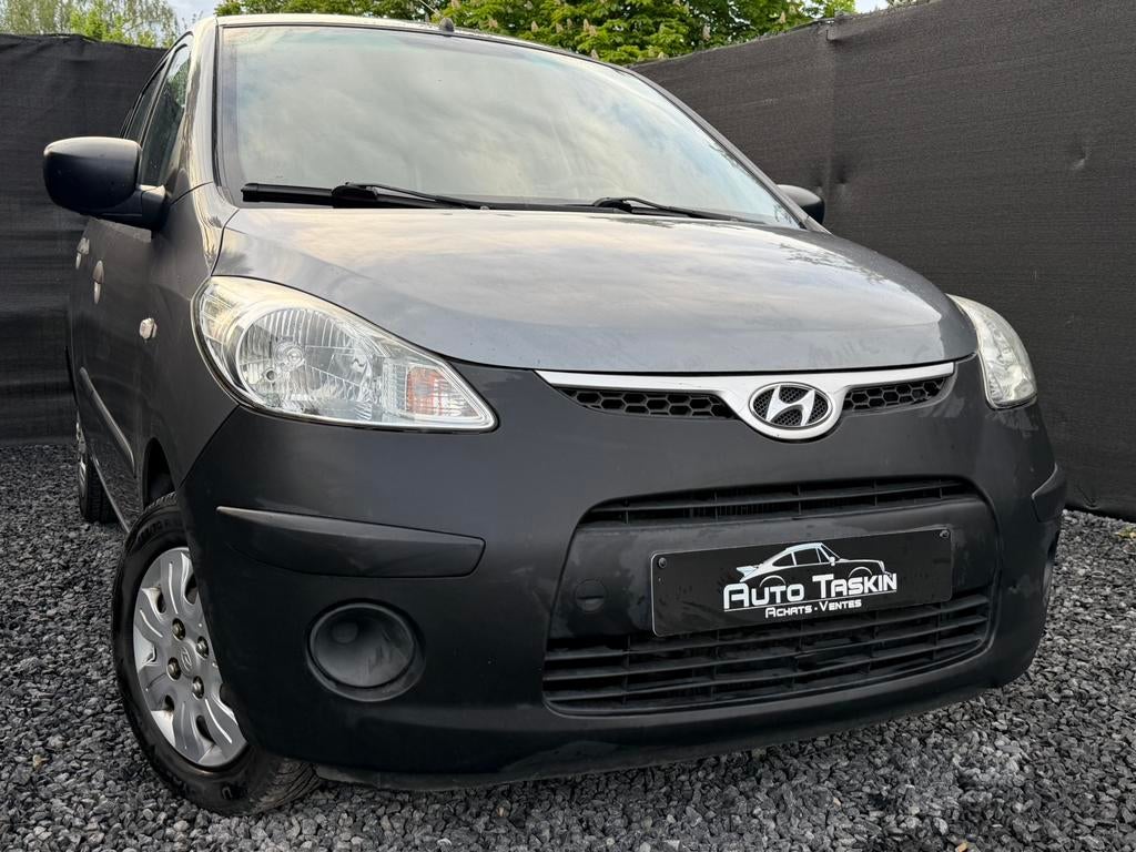 Hyundai // i10 // 1.1essence // État impeccable // A voir //, Argent ou Gris, Achat, Entreprise, Boîte manuelle