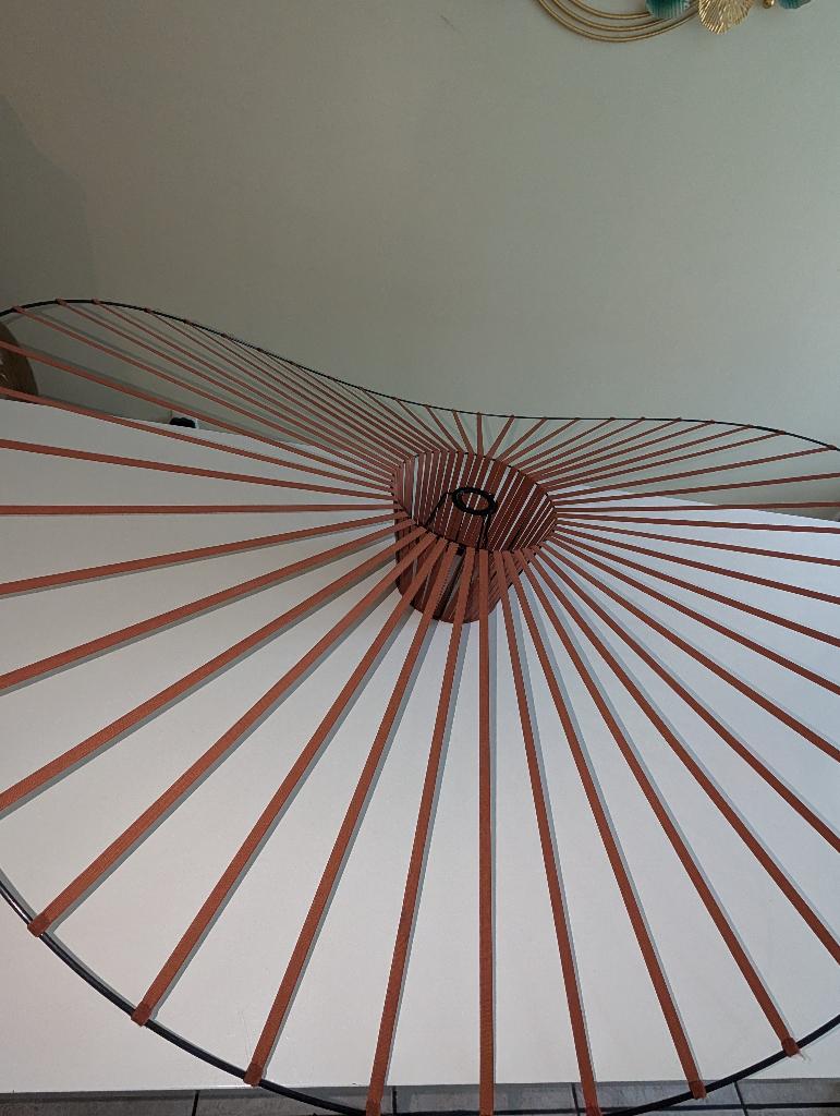 Zwevend"plafond hoedlamp kap-,stijl Vertigo, Huis en Inrichting, Ophalen of Verzenden, Zo goed als nieuw, Bruin, Rond
