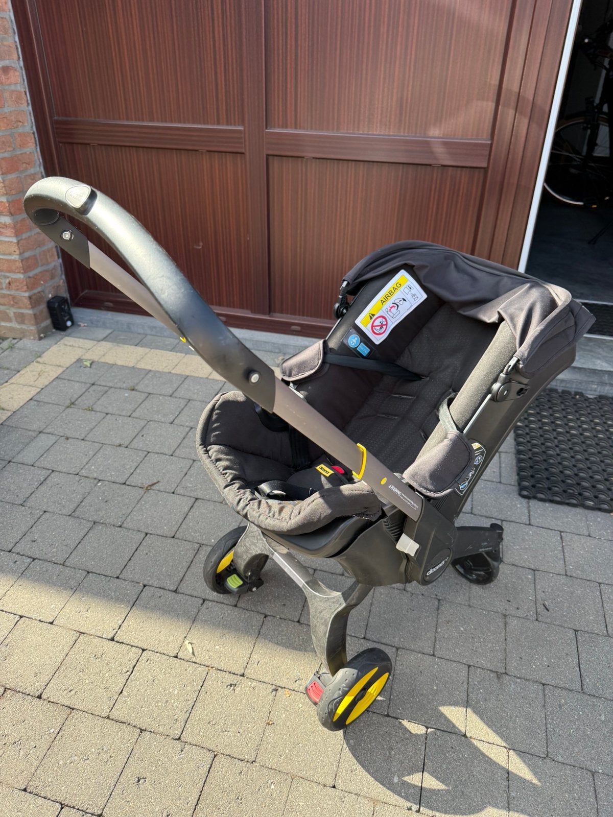 Doona 2 in 1 + isofix, Kinderen en Baby's, Ophalen, Gebruikt