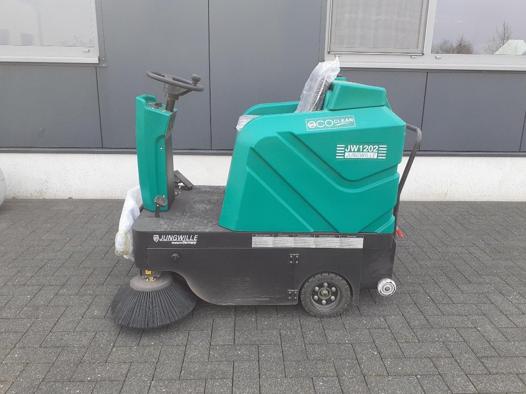 VEEGMACHINE, Enlèvement, Comme neuf