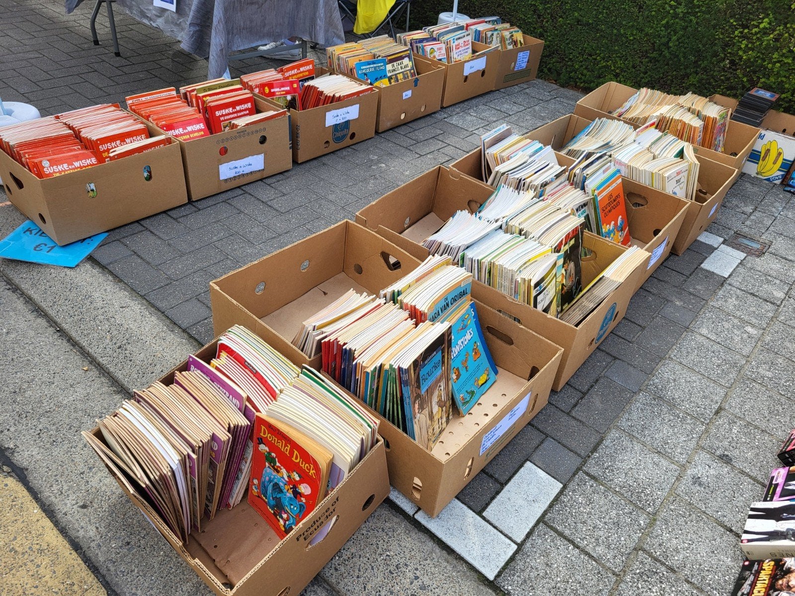 Enorm lot stripverhalen – ca. 1000 stuks / 7 bananendozen, Boeken, Ophalen