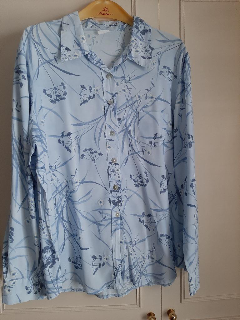 Chemisier bleu  et blanc    T: 46, Sans marque, Enlèvement ou Envoi, Taille 46/48 (XL) ou plus grande, Bleu