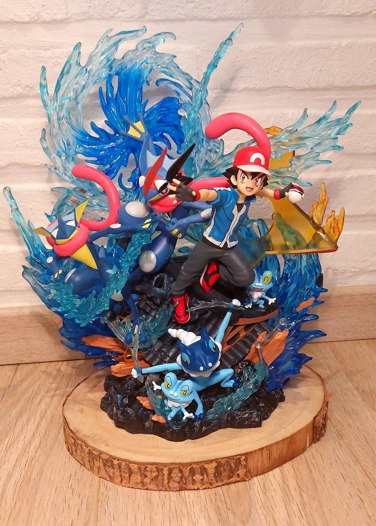 Pokémon Ash en Greninja evolutie figuur, Enlèvement ou Envoi, Comme neuf