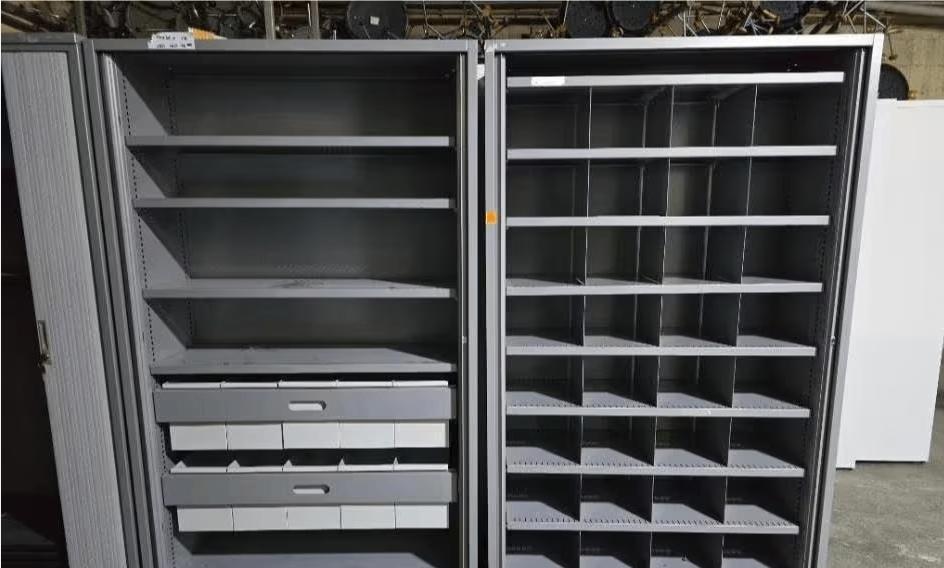 Metalen kast met laden en opbergbakje, Huis en Inrichting, Ophalen of Verzenden, Zo goed als nieuw