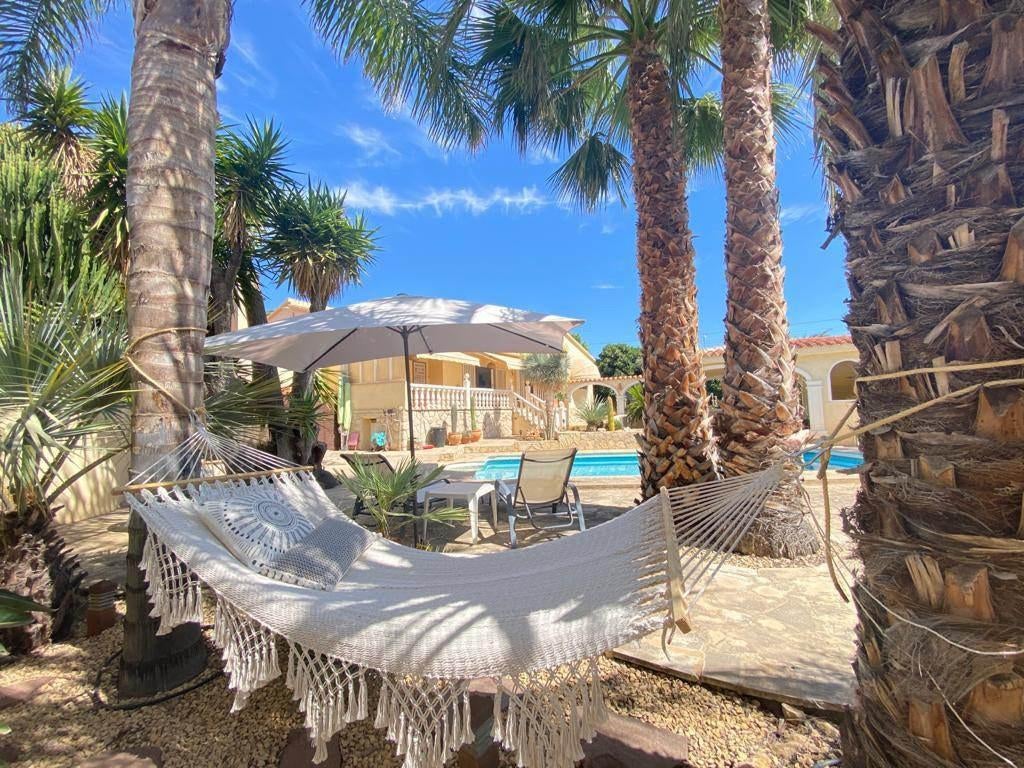 Mooie gezellige villa met privé zwembad, 4slpks, 2bdks, Vakantie, Vakantiehuizen | Spanje, Tv, Costa Blanca