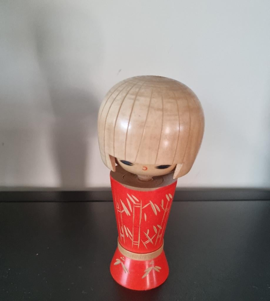 Mooie Kaguya Hime Kokeshi van Makoto Kimura, Antiek en Kunst, Verzenden