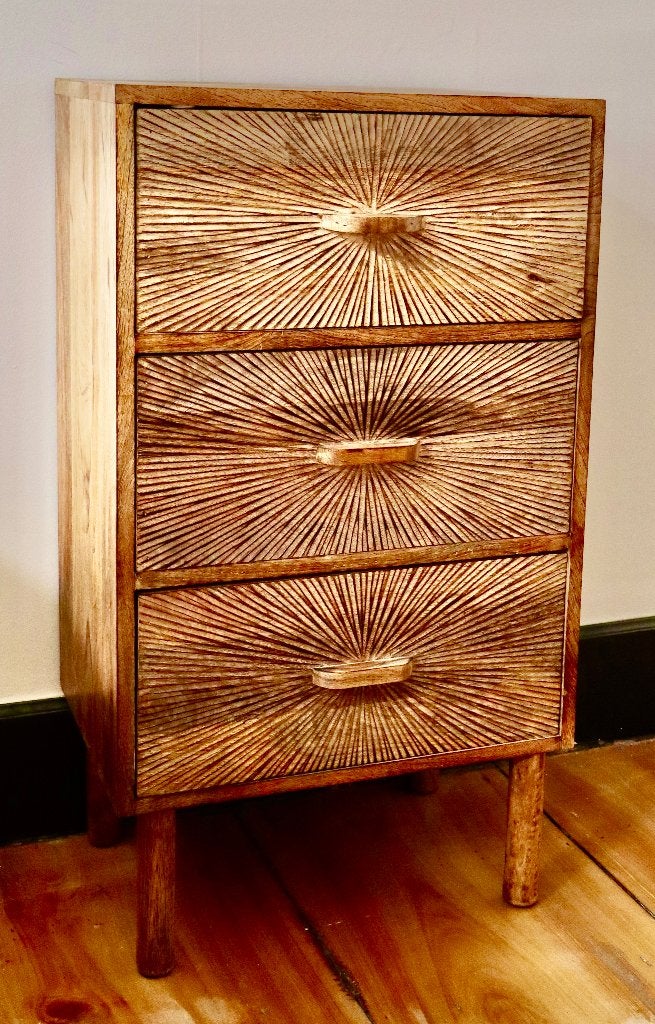 Solid Wood Commode dresser bedside side table, Ophalen, Zo goed als nieuw