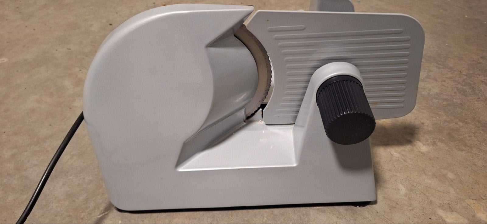 Snijmachine grijskleurig, Elektronische apparatuur, Ophalen
