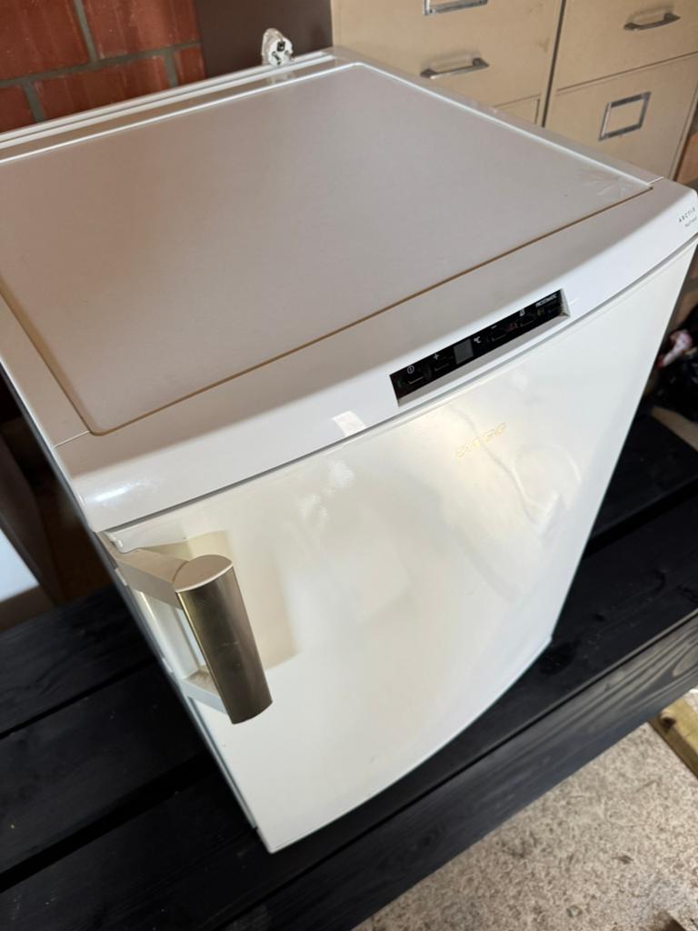 AEG diepvrieskast, Elektronische apparatuur, Vriezers en Diepvrieskisten, Ophalen of Verzenden