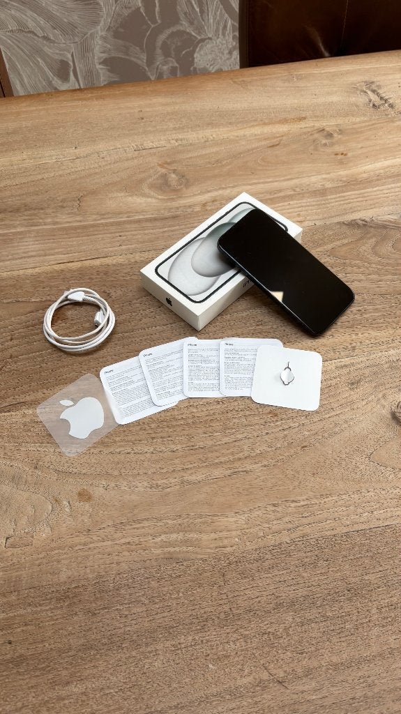 iPhone 15 Plus, Télécoms, 128 GB, Enlèvement ou Envoi, 88 %, Comme neuf