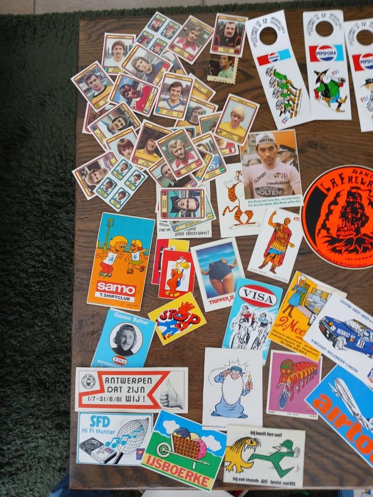 Lot stickers, panini plaatjes Disney, kuifje, suske en wiske, Ophalen of Verzenden, Zo goed als nieuw, Stickers en Plaatjes
