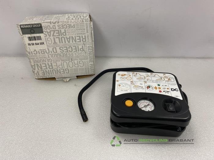 Pompe clim d'un Renault Twingo, -, 3 mois de garantie, Utilisé, -