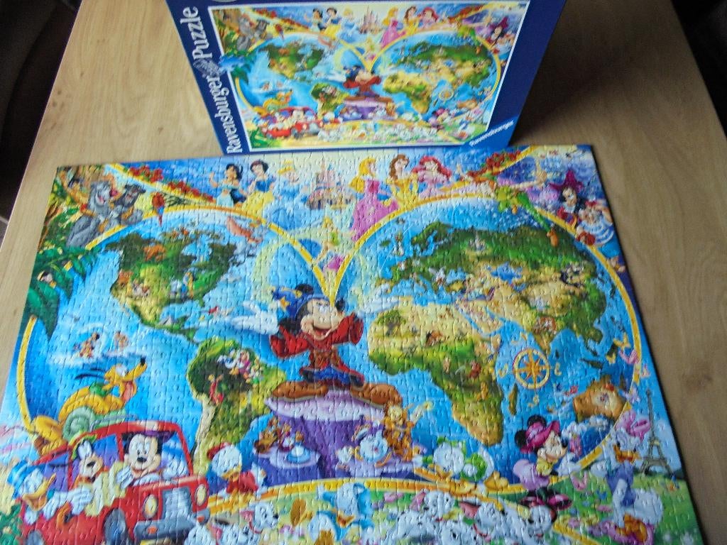 complete DIsney figuren puzzel, Ophalen of Verzenden, 500 t/m 1500 stukjes, Gebruikt, Legpuzzel