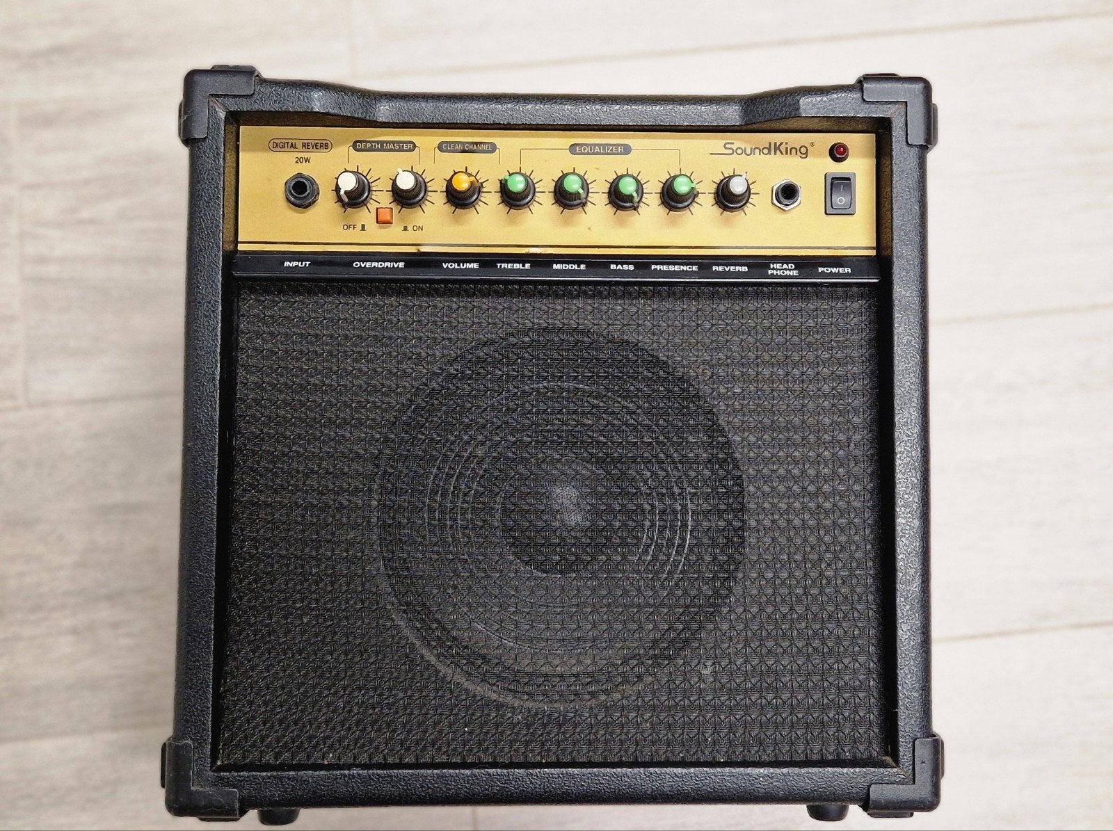 gitaar versterker soundking, Muziek en Instrumenten, Ophalen, Gebruikt, Gitaar, Minder dan 50 watt