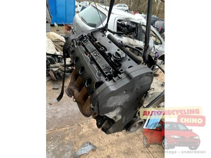 Moteur d'un Peugeot 407, Autos : Pièces & Accessoires, Moteurs & Accessoires, Peugeot, Utilisé, 3 mois de garantie, Enlèvement ou Envoi