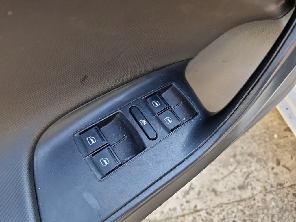 COMMUTATEUR VITRES ELECTRIQUES Seat Ibiza IV SC (6J1), Seat Deutschland GmbH, Service@seat.de, Utilisé, Seat