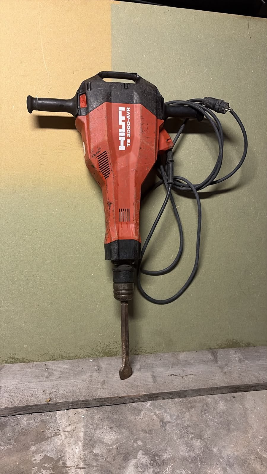 Hilti te2000, Doe-het-zelf en Bouw, Ophalen, Zo goed als nieuw