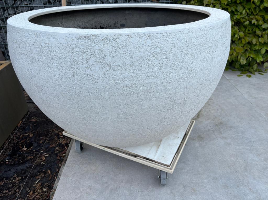 Bowl cream, Tuin en Terras, Bloembakken en Plantenbakken, Ophalen, Kunststof, Rond, Zo goed als nieuw