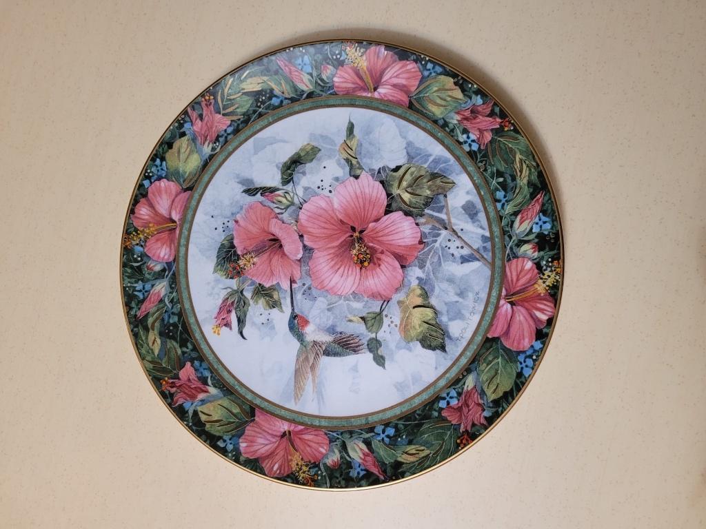 Bord The Imperial Hummingbird, Ophalen of Verzenden